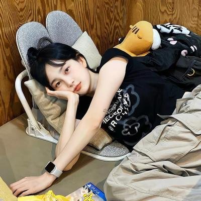 长颈鹿女孩